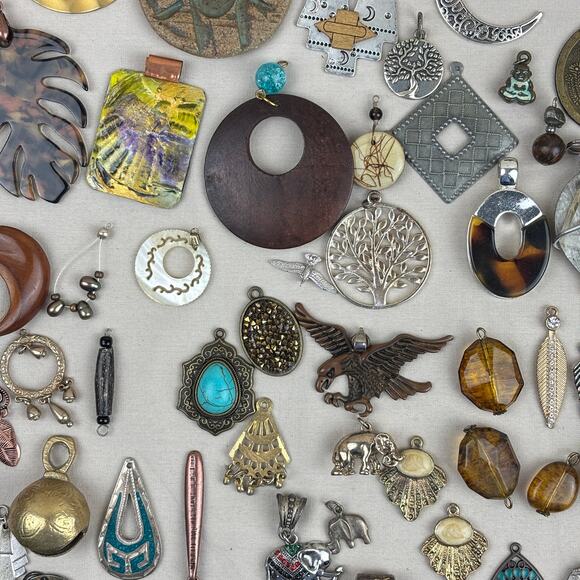 Pendant Charm Craft Lot - 115+ Earthy Nature Elephant Feather Tree Wood Key - Picture 6 of 12